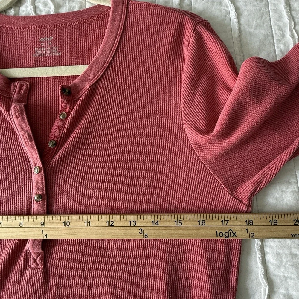 Aerie Henley Top Bella Swan Waffle Knit Twilightcore Red Button Y2K‎ Sz XL - Picture 2 of 8